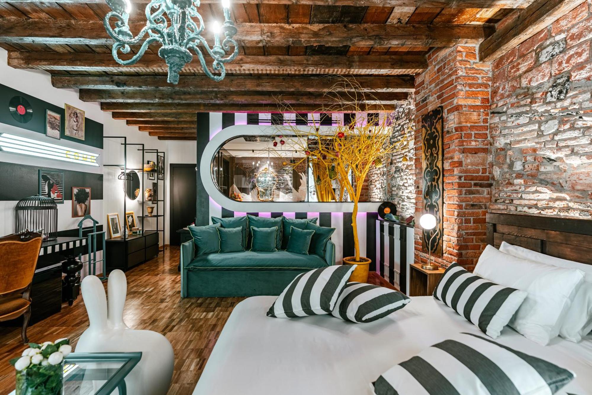 Aurum - Como Luxury Suites Экстерьер фото