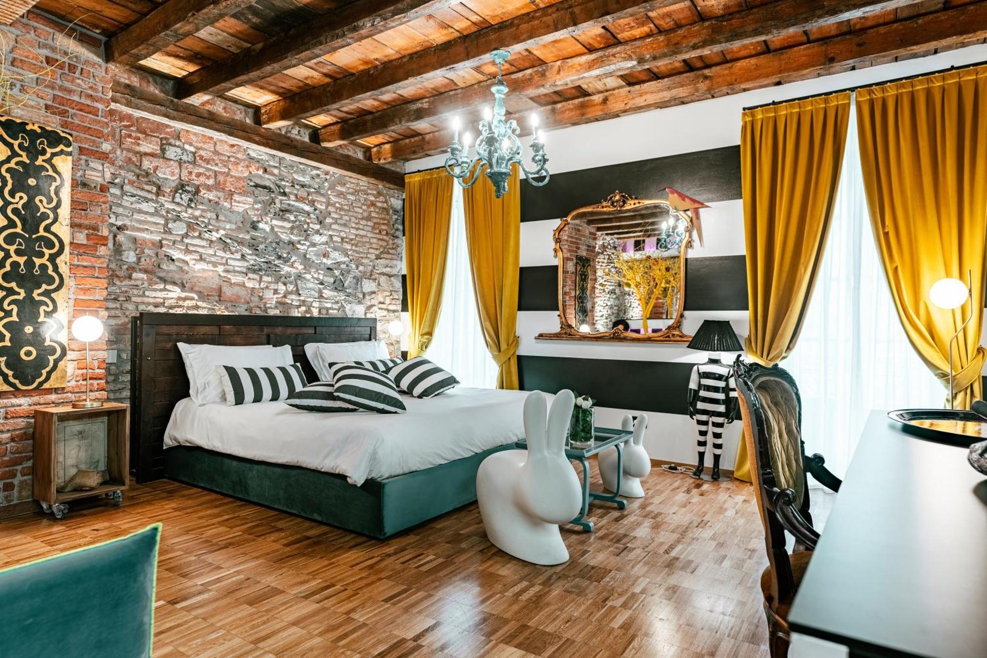 Aurum - Como Luxury Suites Экстерьер фото